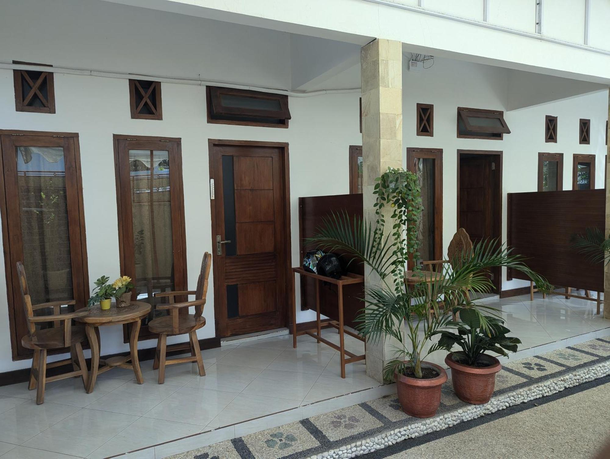 N Villa Lajor Exterior photo